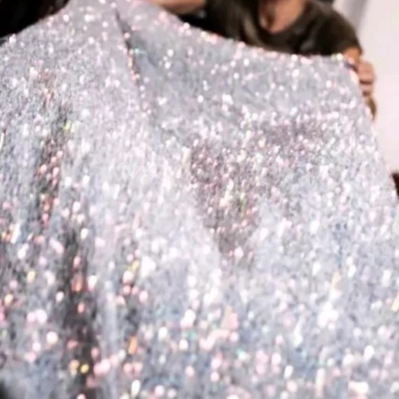 Avila Stanoff sparkle Thunderstruck blanket - Picture 3 of 4